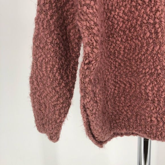 Altar’d State Mauve Eyelash Fuzzy Sweater Long Sleeve Soft V-Neck size S/M - Picture 4 of 15